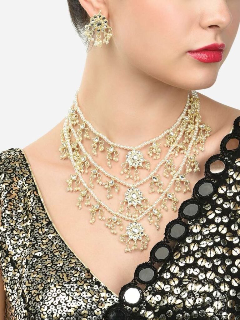 Best Jewellery Sets for Destination Weddings in India

