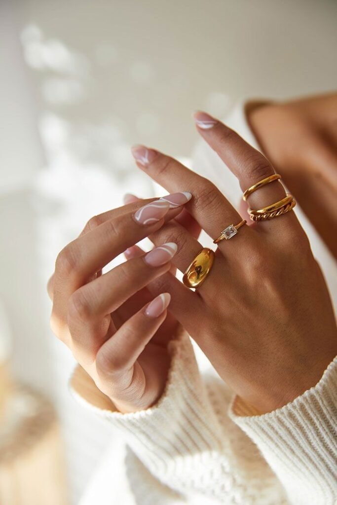 Artificial Jewellery for Holiday Parties in Canada

